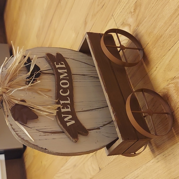 Pumpkin welcome sign - Picture 2 of 7